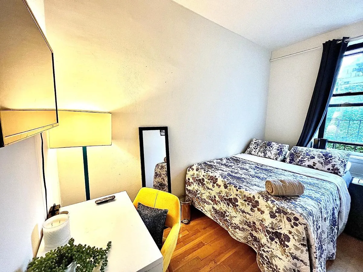 Room For Rent In Upper East Side 纽约